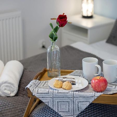 Apartamenty Platany Z Parkingiem By Noclegi Renters Kołobrzeg Kültér fotó