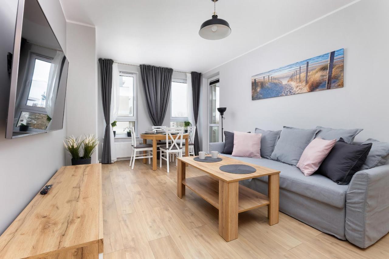 Apartamenty Platany Z Parkingiem By Noclegi Renters Kołobrzeg Kültér fotó
