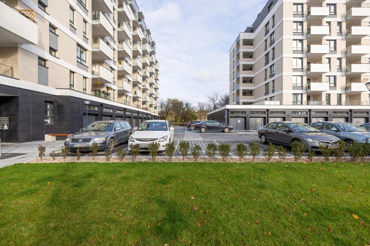 Apartamenty Platany Z Parkingiem By Noclegi Renters Kołobrzeg Kültér fotó