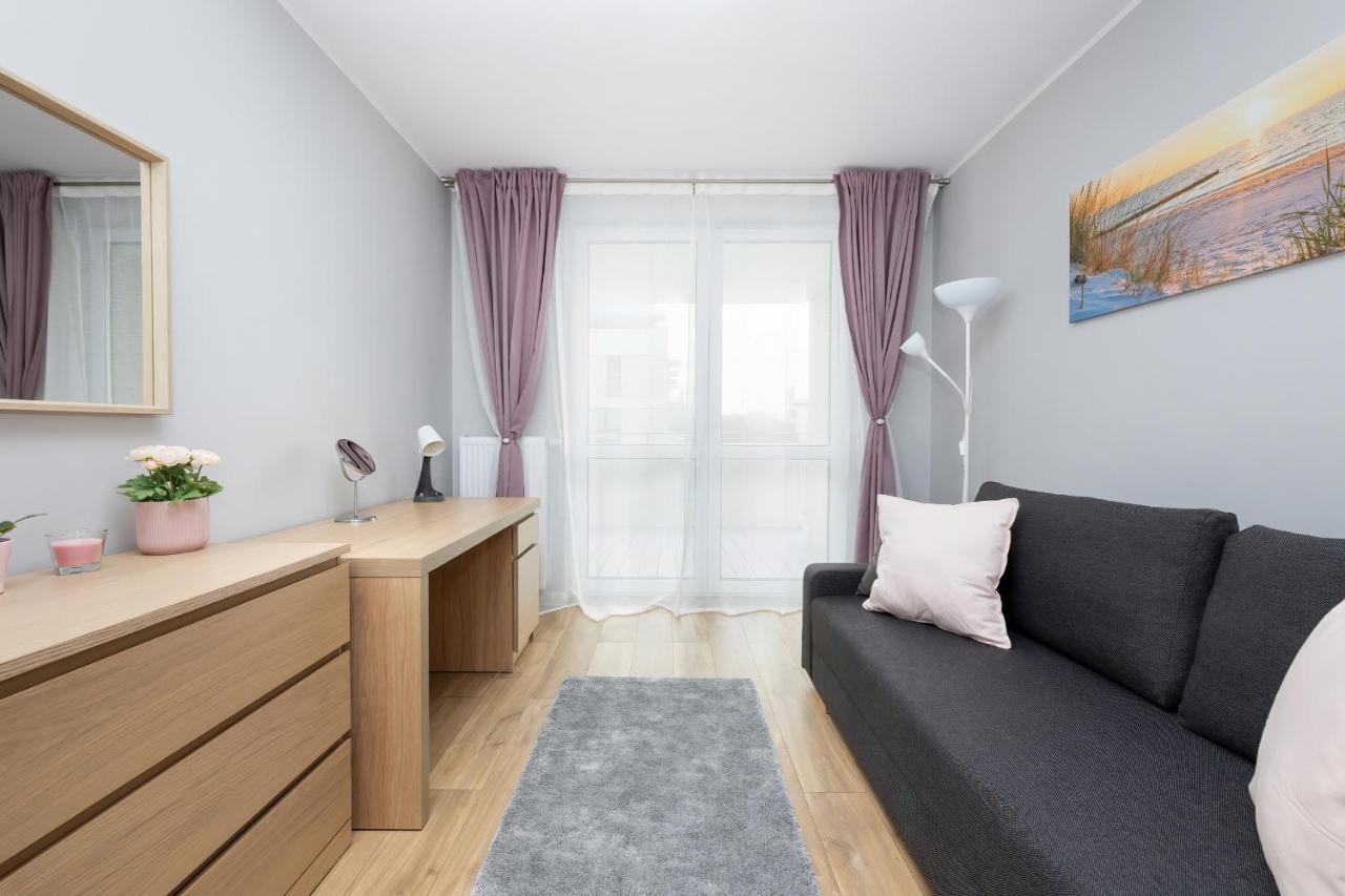 Apartamenty Platany Z Parkingiem By Noclegi Renters Kołobrzeg Kültér fotó