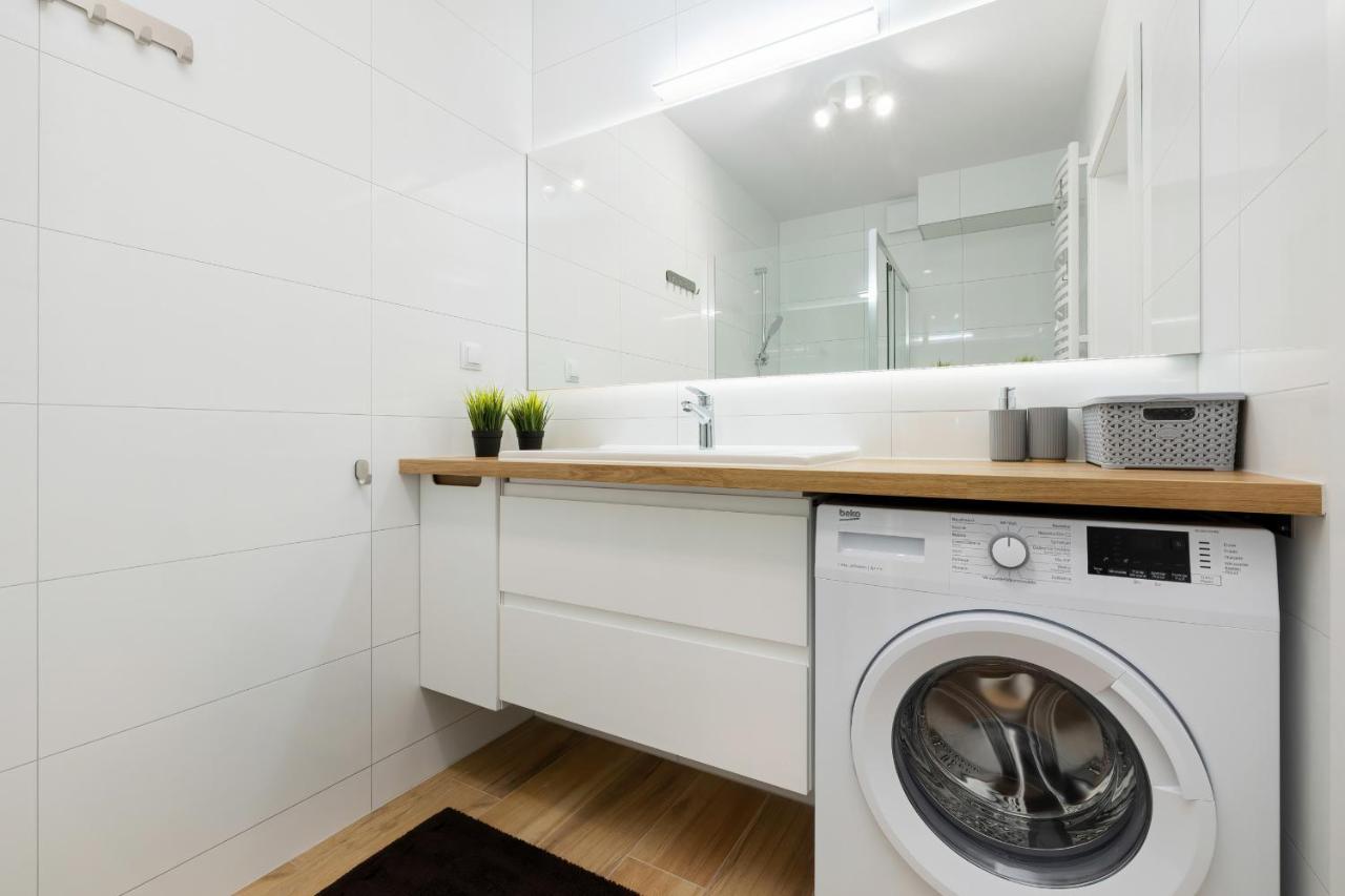 Apartamenty Platany Z Parkingiem By Noclegi Renters Kołobrzeg Kültér fotó