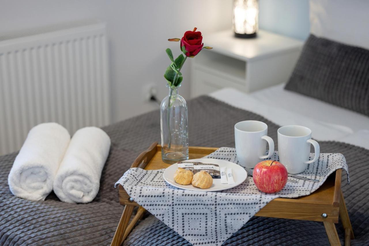 Apartamenty Platany Z Parkingiem By Noclegi Renters Kołobrzeg Kültér fotó